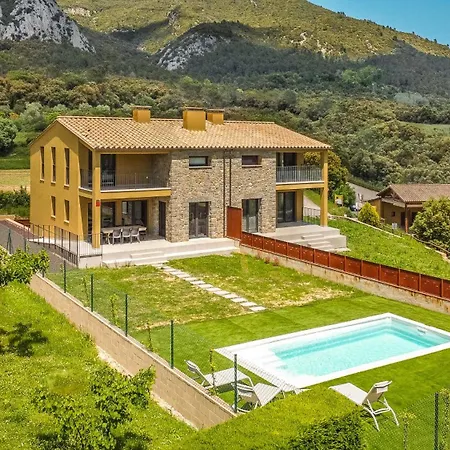 Els Majordoms - El Mont Holiday home Beuda